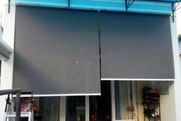 Có nên sử dụng rèm chống nắng ngoài trời hay không?