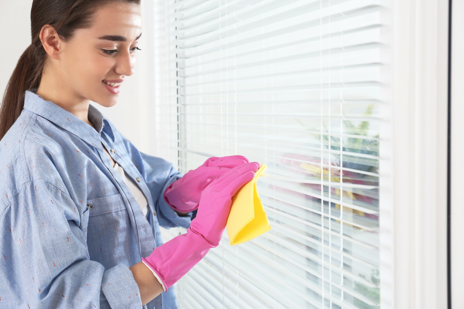 Chú ý khi vệ sinh rèm để đảm bảo độ bền cho sản phẩm 
